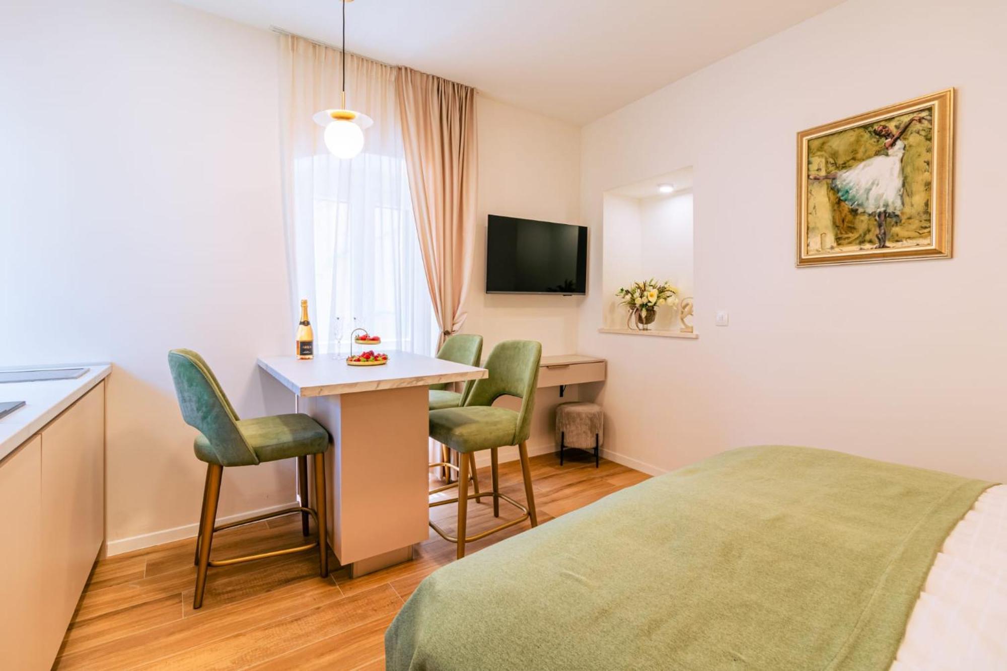 Luxury App Palace Old Town& Studio Green Melody With Terrace Διαμέρισμα Σπλιτ Εξωτερικό φωτογραφία