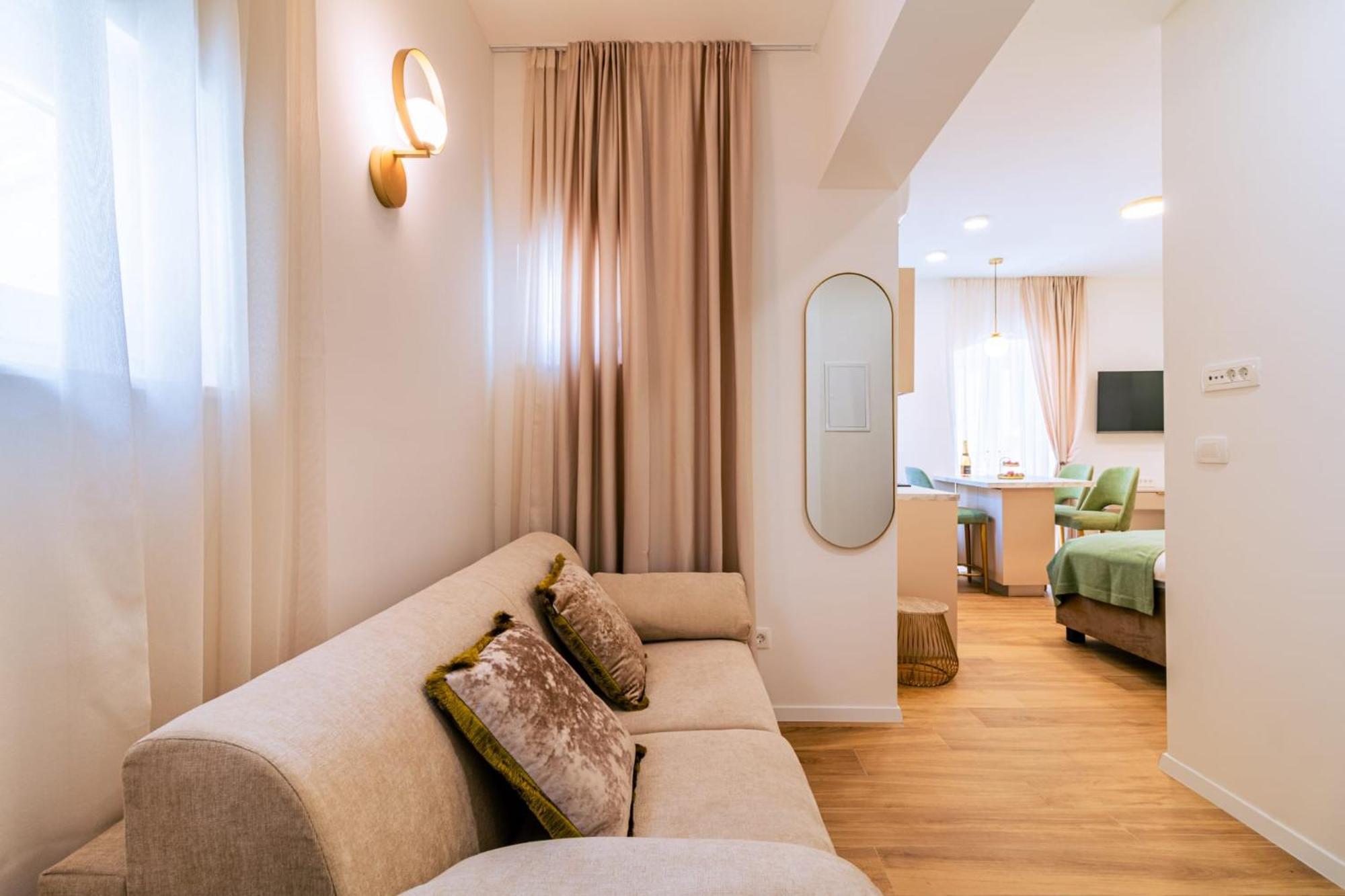 Luxury App Palace Old Town& Studio Green Melody With Terrace Διαμέρισμα Σπλιτ Εξωτερικό φωτογραφία